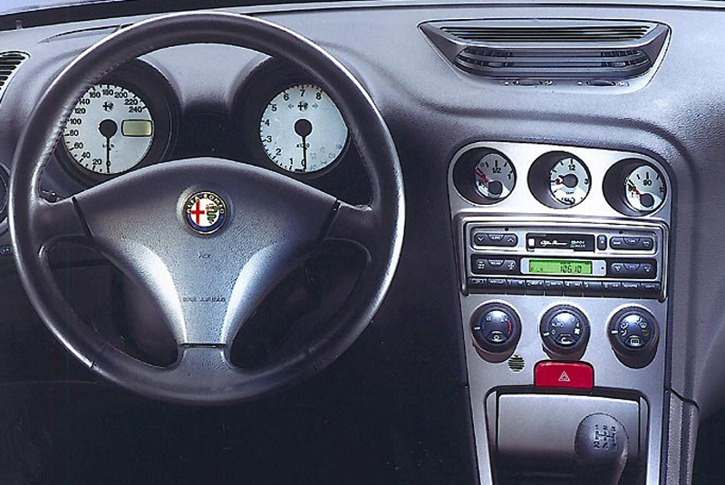 372 067: Plastový rámik autorádia - Alfa Romeo 156 - strieborný